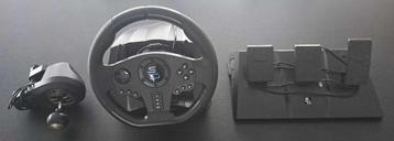 Lot steering wheels en PS3 controllers (apart verkrijgbaar) beschikbaar voor biedingen
