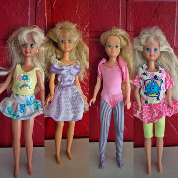 4 Barbie Skipper poppen beschikbaar voor biedingen