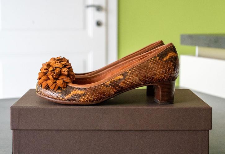 Schoenen, merk Chie Mihara, NIEUW, maat 36, Kleding | Dames, Schoenen, Nieuw, Schoenen met lage hakken, Overige kleuren, Verzenden