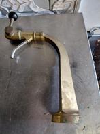 Koperen tapkraan, Enlèvement