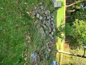 Straatkasseien  beschikbaar voor biedingen