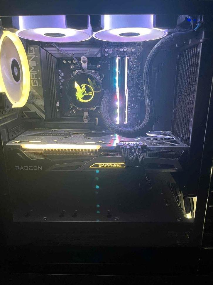 medium end game pc, Computers en Software, Desktop Pc's, Gebruikt, 4 Ghz of meer, SSD, 32 GB, Gaming, Ophalen