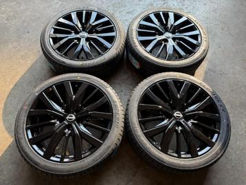 5x114,3 20 inch Nissan Qashqai J12 Velgen + Banden 235/45/20 beschikbaar voor biedingen