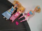 Drie barbies met mooie outfits, Kinderen en Baby's, Speelgoed | Poppen, Ophalen of Verzenden, Zo goed als nieuw
