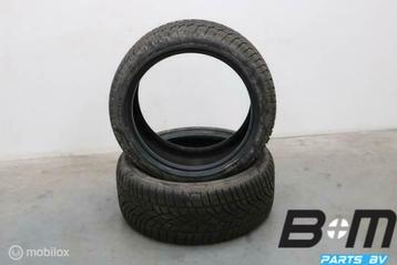 2 x 2454018 97H Dunlop SP Wintersport 3D met 8mm 245 40 18