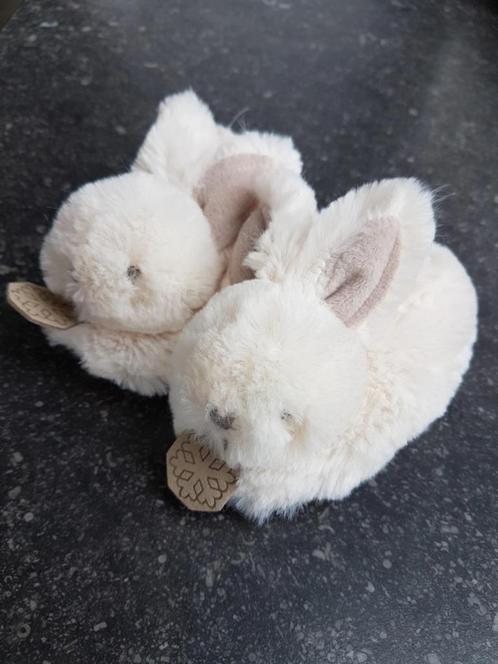 HISTOIRE D'OURS - Chaussons tout doux lapins NEUF! T.0-6 moi, Kinderen en Baby's, Babykleding | Schoentjes en Sokjes, Zo goed als nieuw