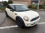 Mini 2009 met 115000 km 1400 cc benzine, Auto's, 4 cilinders, Wit, Bedrijf, Euro 4