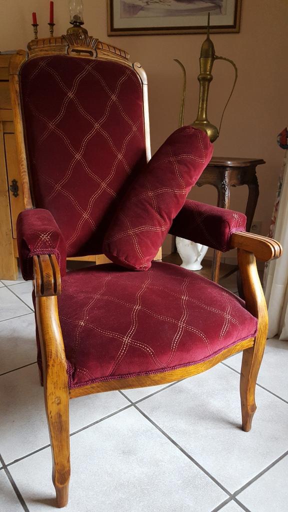 Voltaire fauteuil gerestaureerd in de oude stijl, Huis en Inrichting, Fauteuils, Zo goed als nieuw, Ophalen