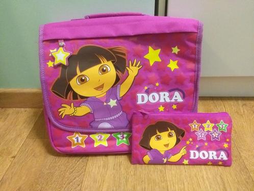 Dora boekentas en pennenzak, zeer goede staat, Divers, Fournitures scolaires, Comme neuf, Enlèvement ou Envoi