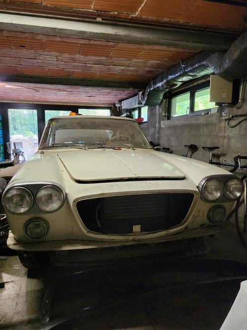 LANCIA FLAVIA Coupé Pininfarina, 1.8 l, sortie de grange, Autos, Oldtimers & Ancêtres, Particulier, Lancia, Essence, Coupé, Blanc