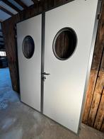 Koelceldeur / atelier dubbele deur  met kijkvensters, Doe-het-zelf en Bouw, Ophalen, Zo goed als nieuw