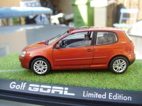 Volkswagen Golf divers, Hobby en Vrije tijd, Modelauto's | Overige schalen, Nieuw, Auto, Verzenden