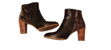 BOOTS " ANDRÉ " Pointure 37 Comme neuve beschikbaar voor biedingen