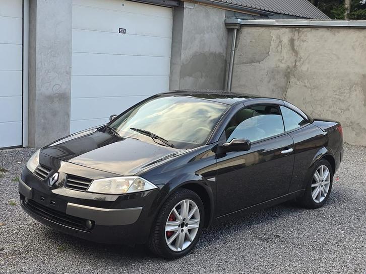 Renault Megane 1.9TDI Cabrio etat excellent, Auto's, Renault, Particulier, Mégane, Diesel, Euro 4, Cabriolet, Handgeschakeld, Zwart