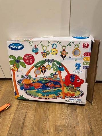Kleurrijke baby speelmat playgro twv 75€ beschikbaar voor biedingen