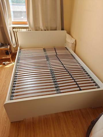 Tweepersoonsbed met matras en lattenbodem – 140 cm breed, Enlèvement, 140 cm, Matelas