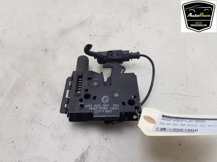 MOTORKAP SLOT Skoda Octavia Combi (1U5) (01-1998/12-2010), Auto-onderdelen, Carrosserie, Skoda, Gebruikt