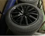 Vends 4 jantes  + Pneus Hiver Pirelli - 235/55/19, Auto-onderdelen, Banden en Velgen, Winterbanden, Band(en), Ophalen, 19 inch
