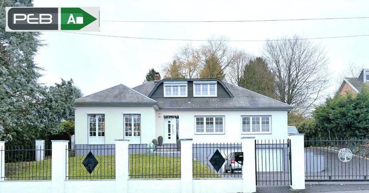 Propriété de 220m² en France à la frontière Belge, Immo, Maisons à vendre, Province de Hainaut, 1500 m² ou plus, Maison individuelle