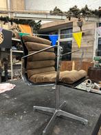 Retro bureau stoel, Ophalen