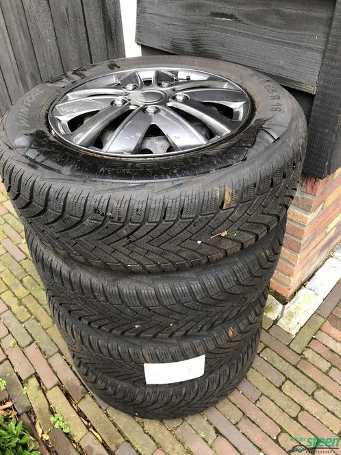 Nissan Qashqai Vredestein Wintrac 215-65-16 98H Winterbanden, Auto-onderdelen, Banden en Velgen, Banden en Velgen, Winterbanden