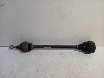 AANDRIJFAS RECHTS ACHTER Audi RS Q3 (F3B) (83A501204B) beschikbaar voor biedingen