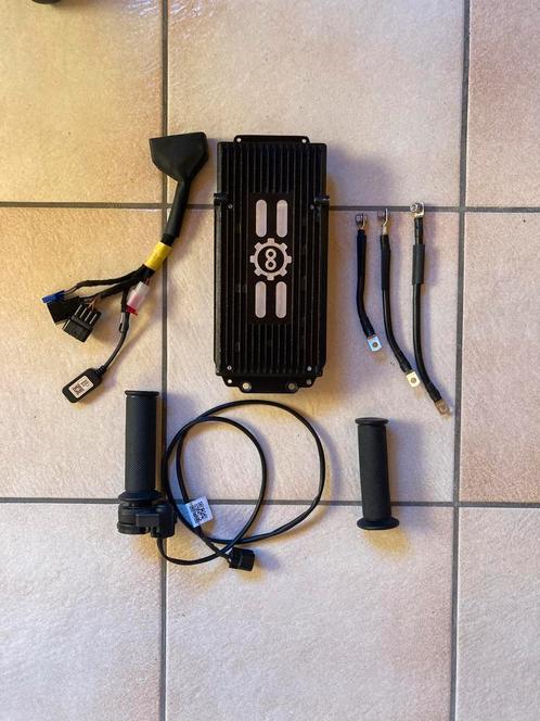 Controleur fardriver et poignée domino surron light bee, Motoren, Tuning en Styling, Ophalen