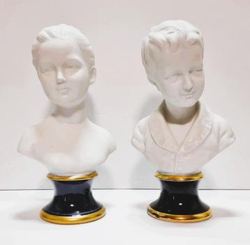 Biscuit porselein borstbeelden.(koppel) beschikbaar voor biedingen