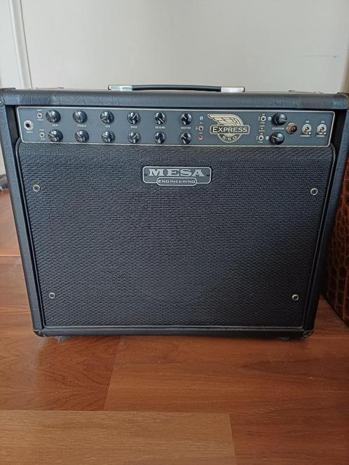 Mesa Boogie Express 5:50, Muziek en Instrumenten, Versterkers | Bas en Gitaar, Zo goed als nieuw, Gitaar, Minder dan 50 watt, Ophalen