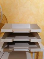 3 lichtgrijze bureaubakjes, Enlèvement ou Envoi