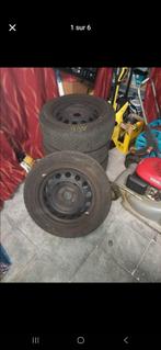 Pneus neige Peugeot 308 taille 16 pouces, Enlèvement