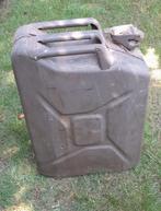 leger jerrycan ., Ophalen