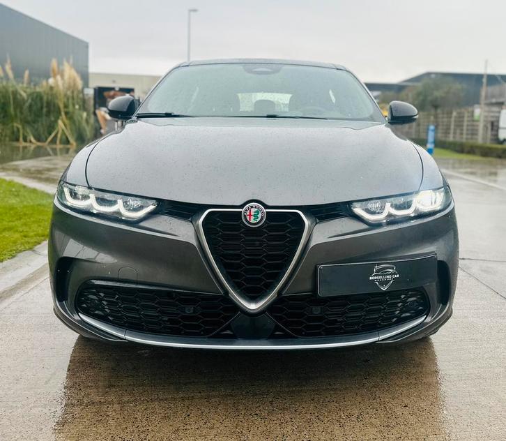 Tonale Ti/1.5  benzine mild hybrid160pk/2023/panoramisch dak, Auto's, Alfa Romeo, Bedrijf, Te koop, Tonale, Achteruitrijcamera