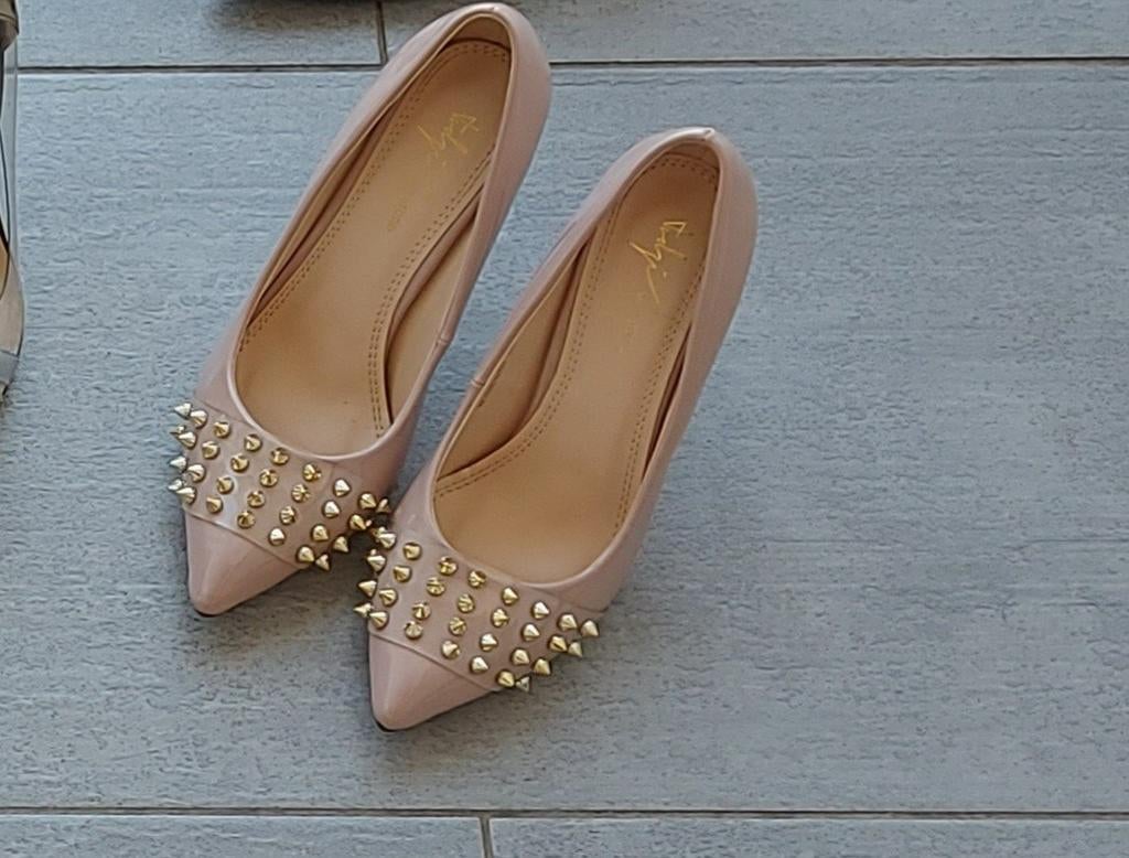 Escarpins nude P36, Enlèvement ou Envoi, Comme neuf, Escarpins