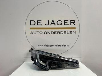 TOYOTA COROLLA E21 LED KOPLAMP RECHTS 81110-02X10 beschikbaar voor biedingen