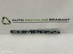 Embleem Jeep Compass NIEUW ORIGINEEL 68292419AA-11, Autos : Pièces & Accessoires, Petit matériel, Enlèvement ou Envoi, Utilisé