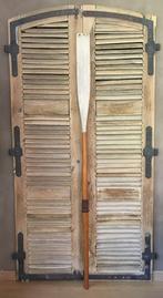 Ancienne rame en bois avec manchon en cuir, Sports nautiques & Bateaux, Bateaux à rame, Bois, Enlèvement