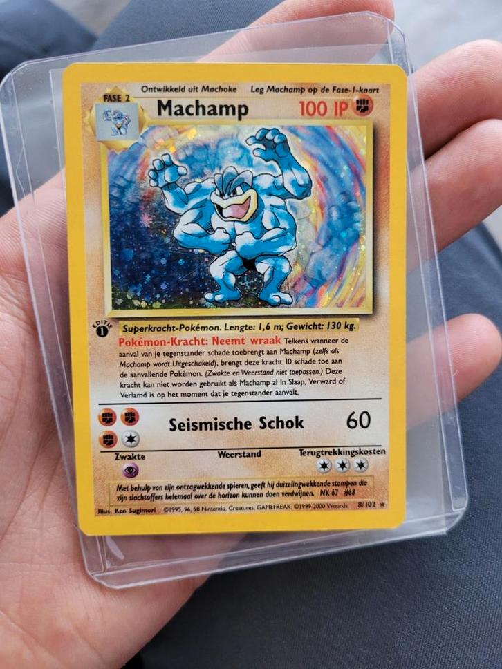 • Machamp [1st Edition] #8, Hobby en Vrije tijd, Verzamelkaartspellen | Pokémon, Zo goed als nieuw, Losse kaart, Foil, Ophalen of Verzenden