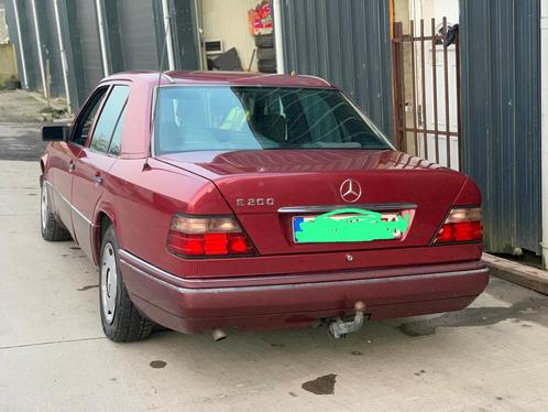 Mercedes w124 200 diesel, Auto's, Mercedes-Benz, Particulier, 200-Serie, ABS, Airbags, Centrale vergrendeling, Metaalkleur, Mistlampen