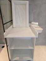 Table à langer + matelas + accessoires, Enlèvement