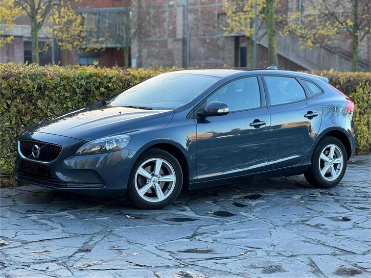 Volvo v40 2.0d/Euro6/Gekeurd vvk/Garantie/2017, Auto's, Volvo, Bedrijf, Te koop, V40, Radio, Diesel, Euro 6, Berline, 5 deurs