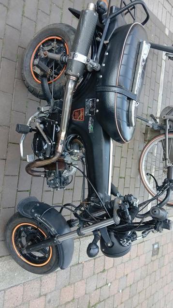 Dax 50 cc papieren in orde beschikbaar voor biedingen