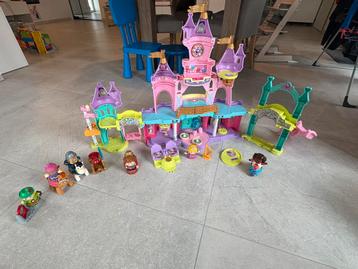 Speelset kasteel vrolijke vrie djes beschikbaar voor biedingen