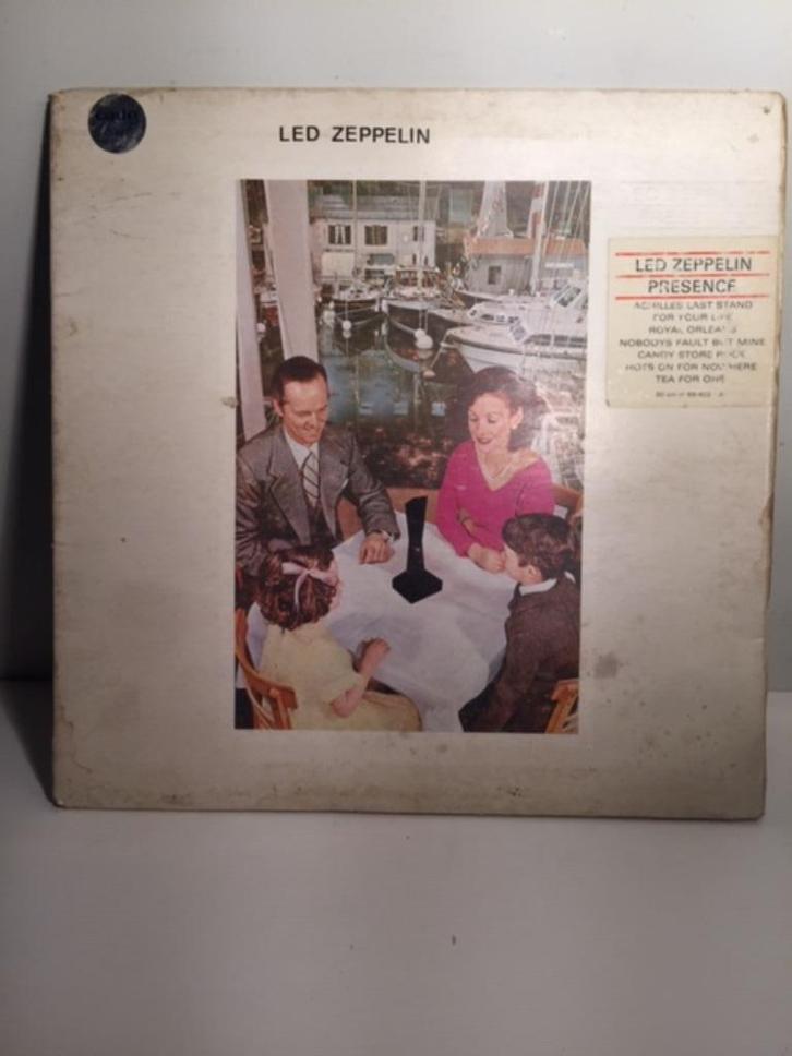 LP - Led Zeppelin - Presence ( Gatefold Vinyl ), Cd's en Dvd's, Vinyl | Rock, Zo goed als nieuw, Alternative, 12 inch, Ophalen of Verzenden