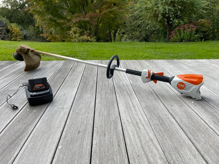 Coupe bordure STIHL FSA 60R, Tuin en Terras, Bosmaaiers, Gebruikt, Elektrisch, 10 tot 30 cm, Ophalen