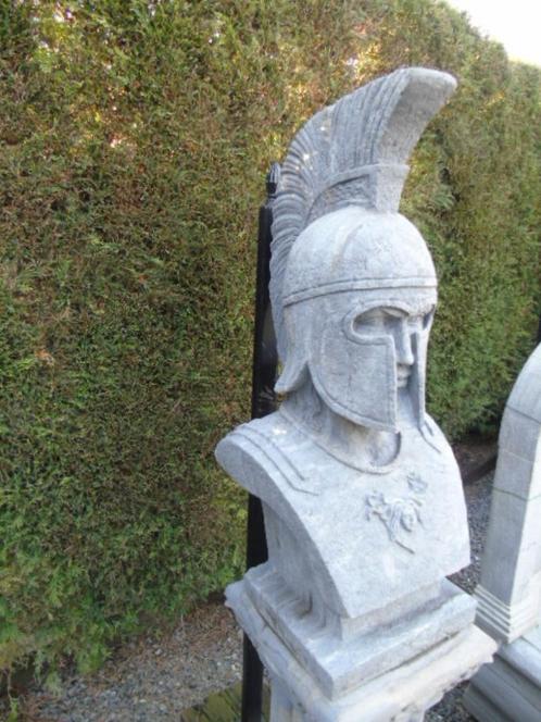 Buste van een gladiator in geslepen blauwe steen, Tuin en Terras, Tuinwanddecoratie, Nieuw, Ophalen