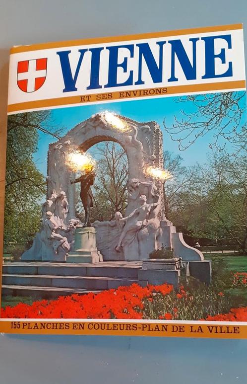 Livre vienne et ses environs +plan de la ville, Boeken, Reisgidsen, Gelezen, Ophalen of Verzenden