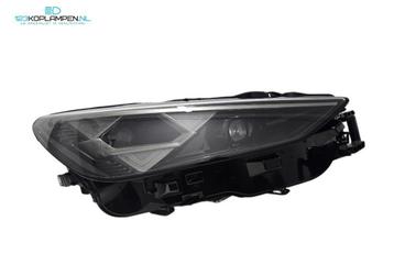 Cupra Terramar koplamp rechts Matrix LED beschikbaar voor biedingen