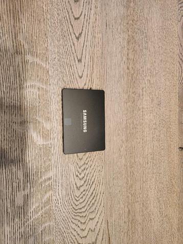 Samsung 1TB 860 QVO SATA III 2.5" Interne SSD beschikbaar voor biedingen