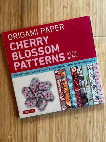 (Veel) origami papier - nog ingepakt beschikbaar voor biedingen
